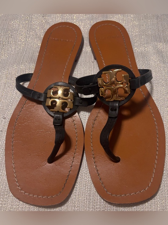 Tory Burch Shoes - Tory Burch Black Leather Sandals with Gold Logo on Tan Footbed Size 8M